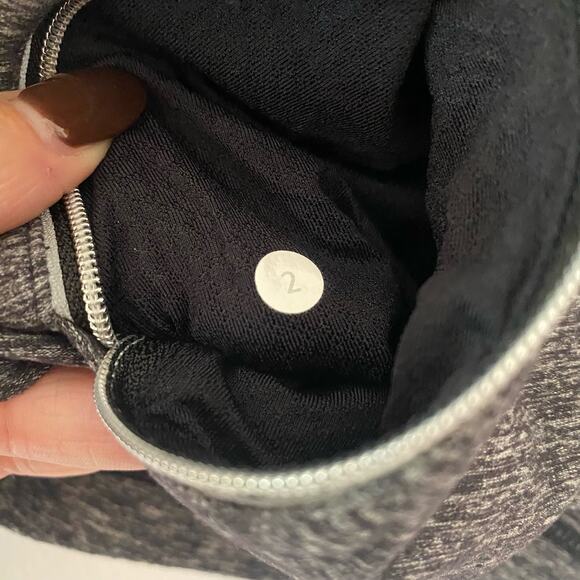 Lululemon Gray Black Quarter Zip Run Your Heart Out Pullover Women's size 2 - Picture 4 of 10